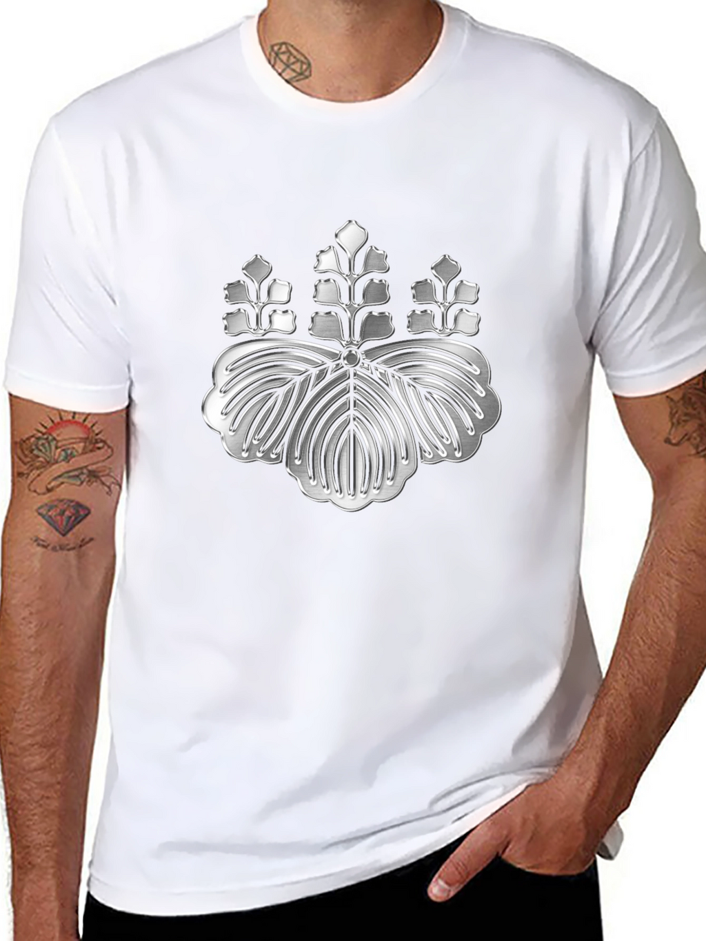 Embossed Japanese Crest Graphic Tee - Stylish Comfort