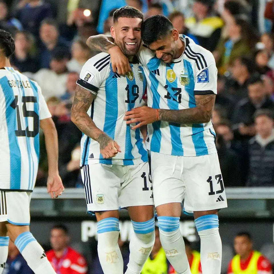 2022/23 Argentina Home Player Version Soccer Jersey (3 Stars 3星) Detail 2
