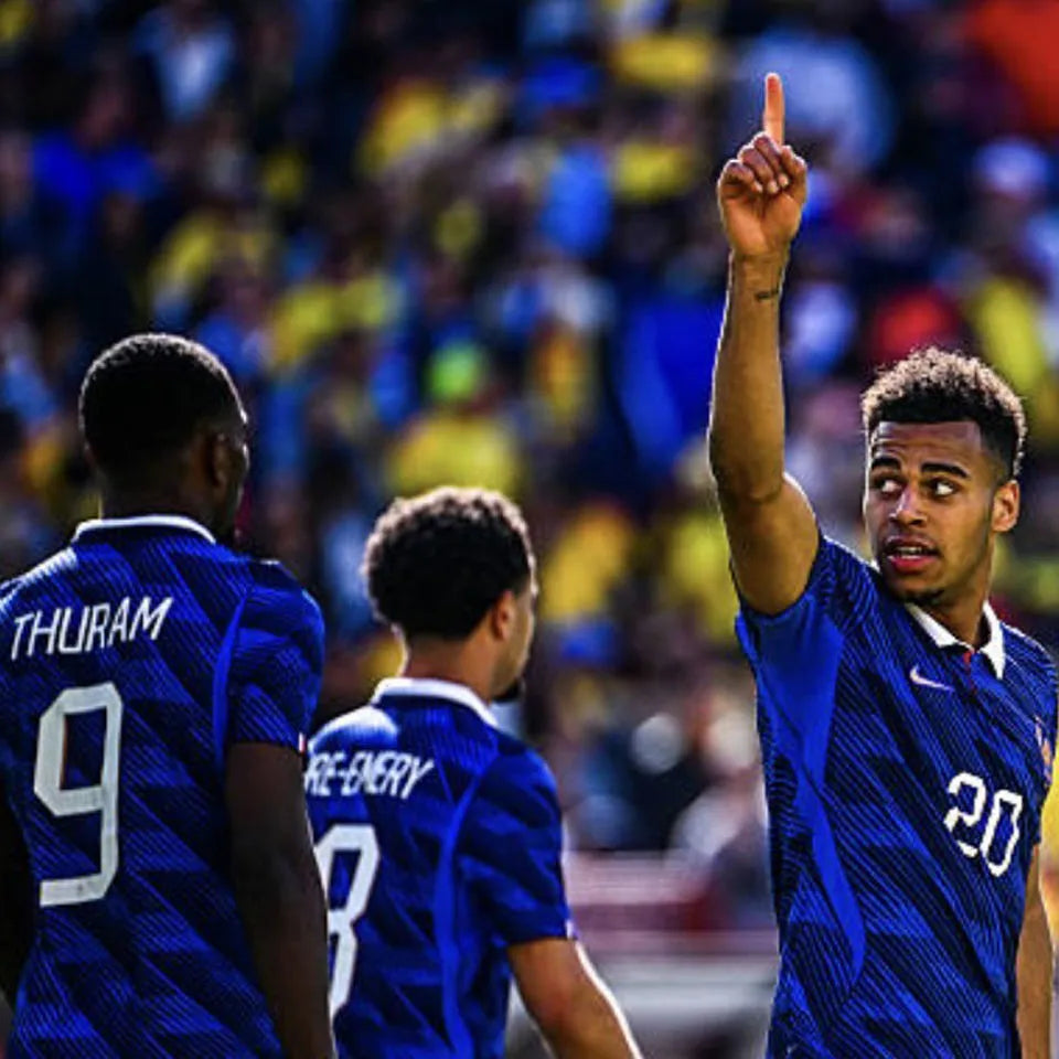 2026/27 France 1:1 Quality Home Blue Fans Soccer Jersey (Have Right Patch 有右臂章 白底金字） Detail 4