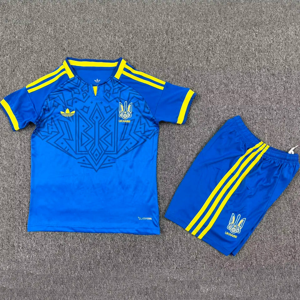2026/27 Ukraine Home Yellow Fans Soccer Jersey Detail 4