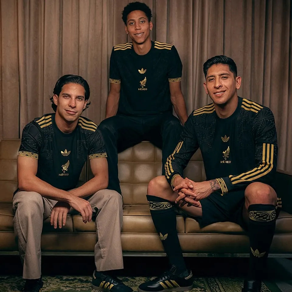 2025 Mexico Black Special Edition México de Oro Player Version Long Sleeve Jersey Detail 4