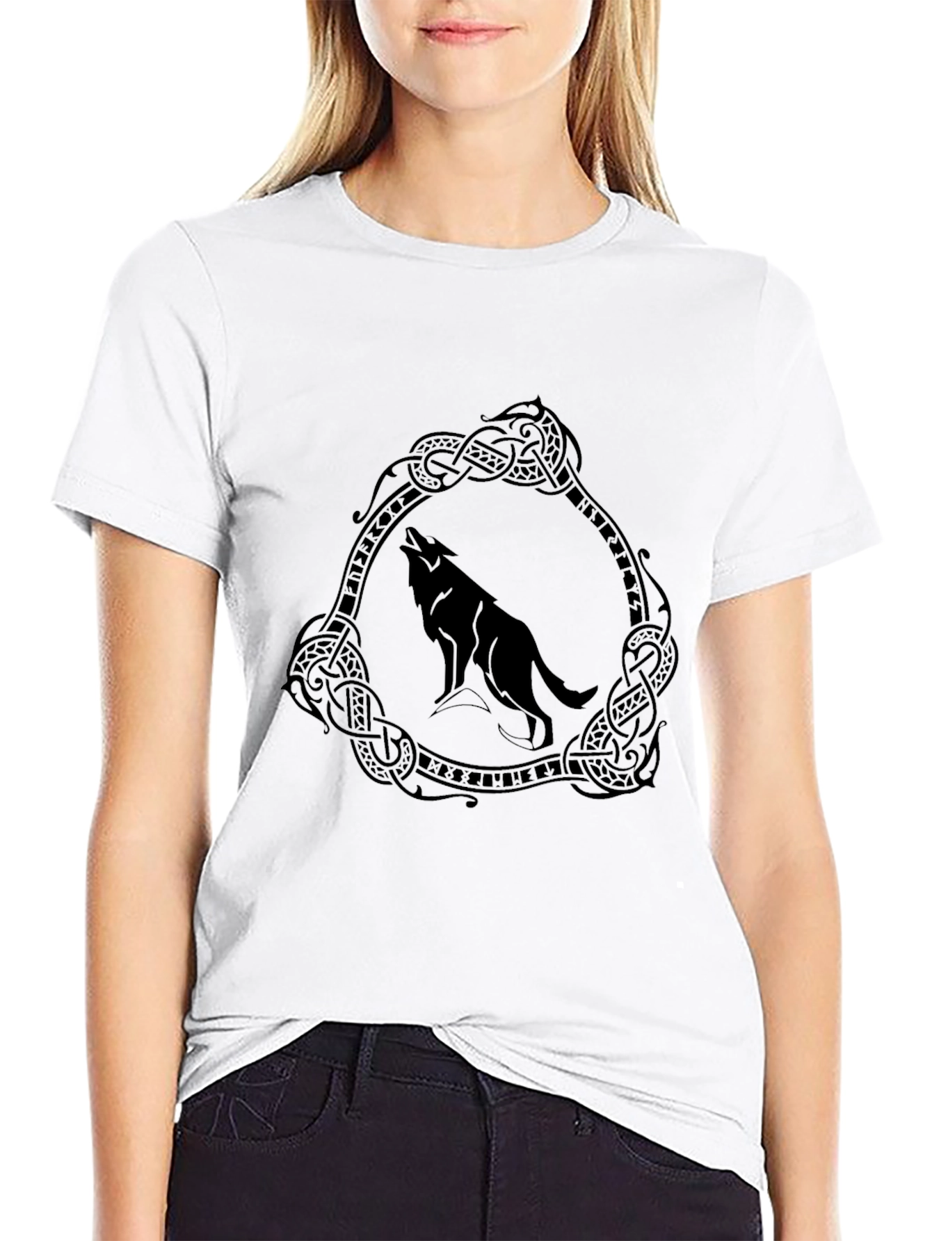 Wolf Circle Graphic Print Tee - Black