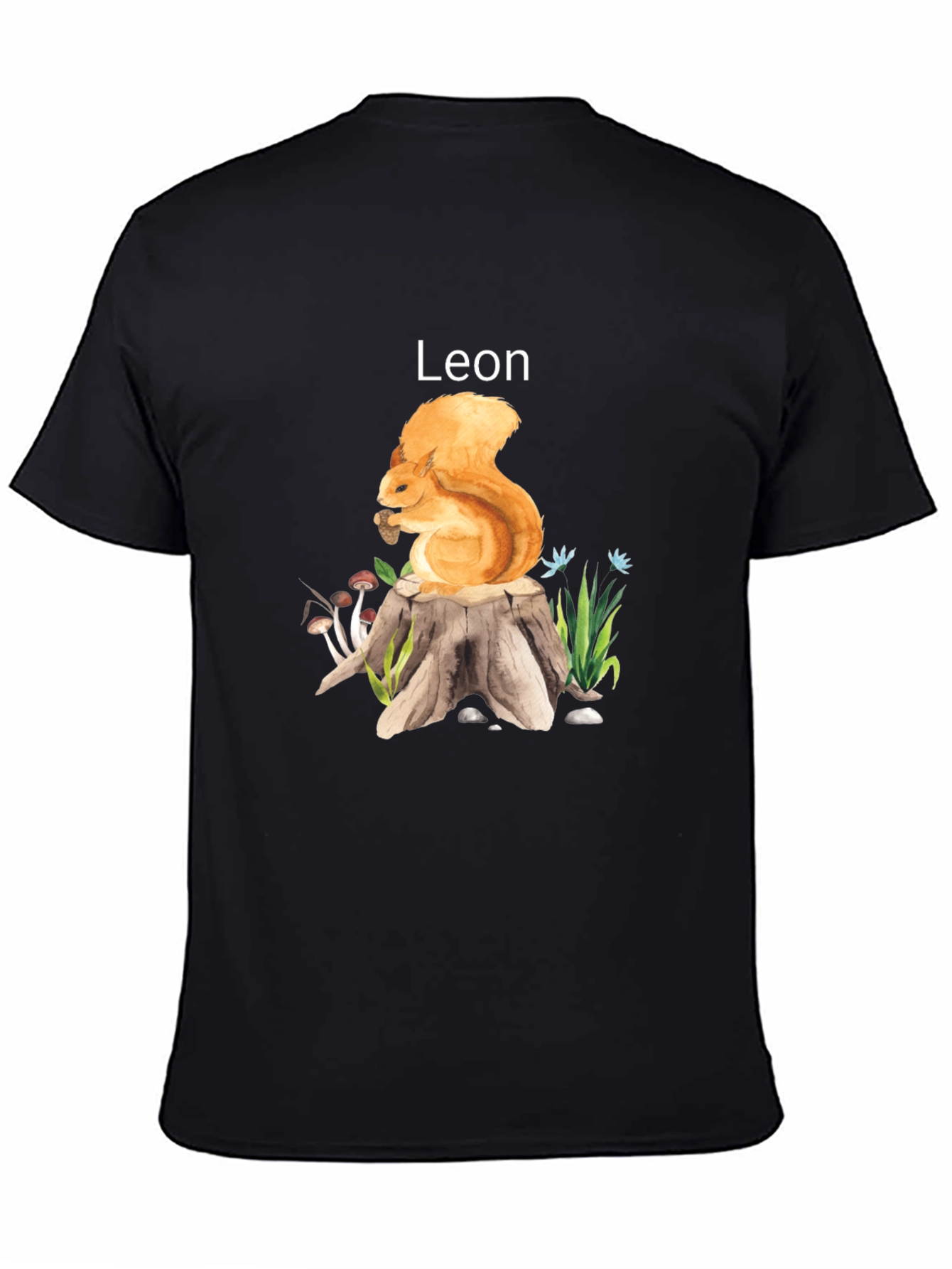 Squirrel Leon T-Shirt - Nature Lover Tee