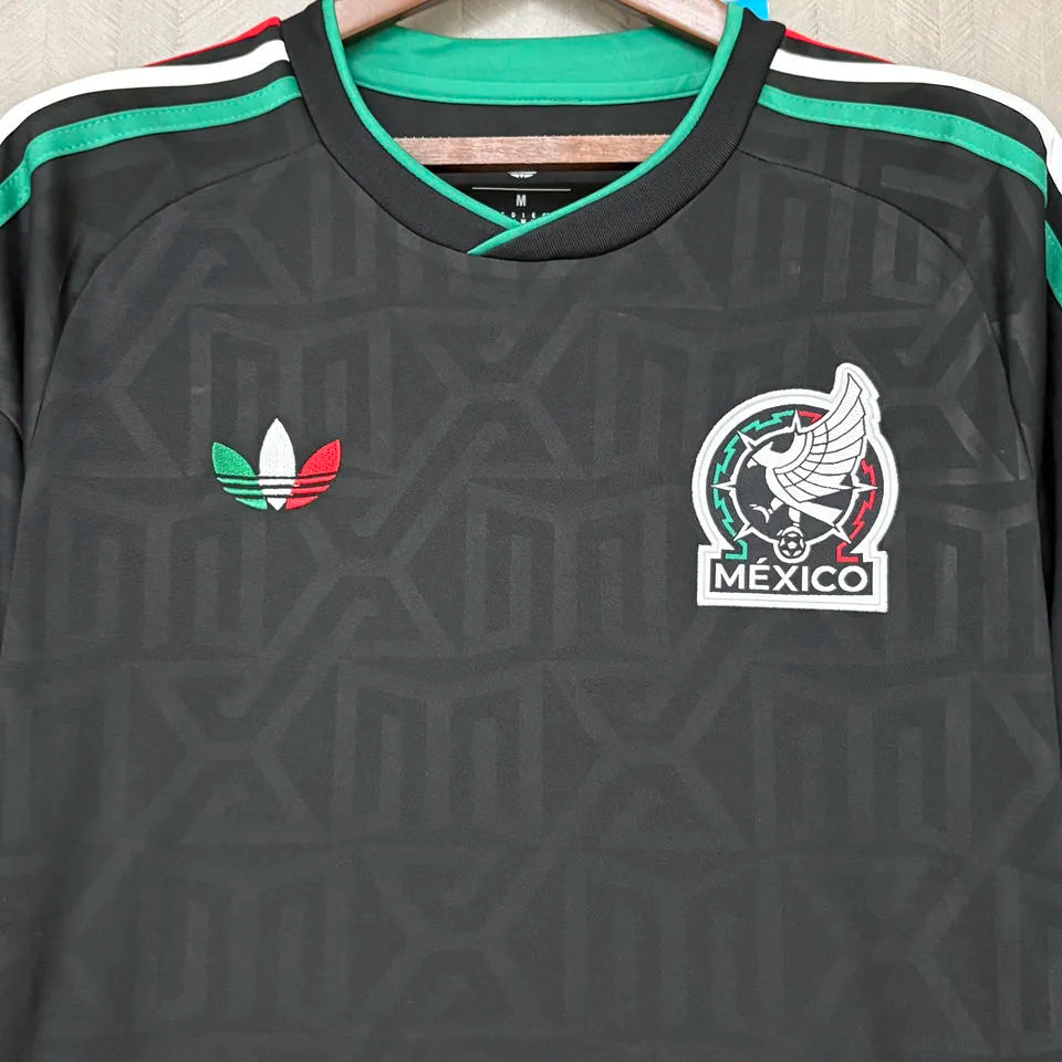 2026/27 Mexico 1:1 Quality Third Black Fans Soccer Jersey (Have Right Patch 有右臂章 白底黑字） Detail 2