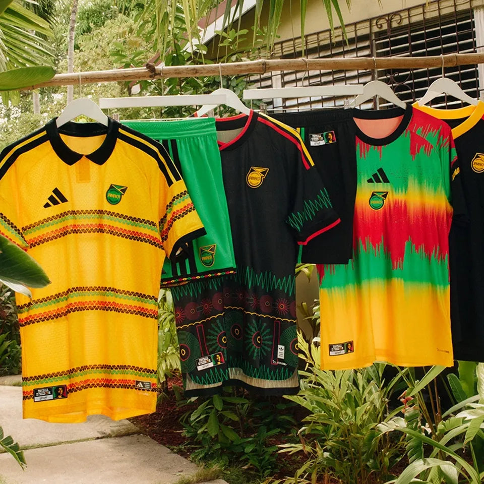 2026/27 Jamaica Black POLO Jersey Detail 3