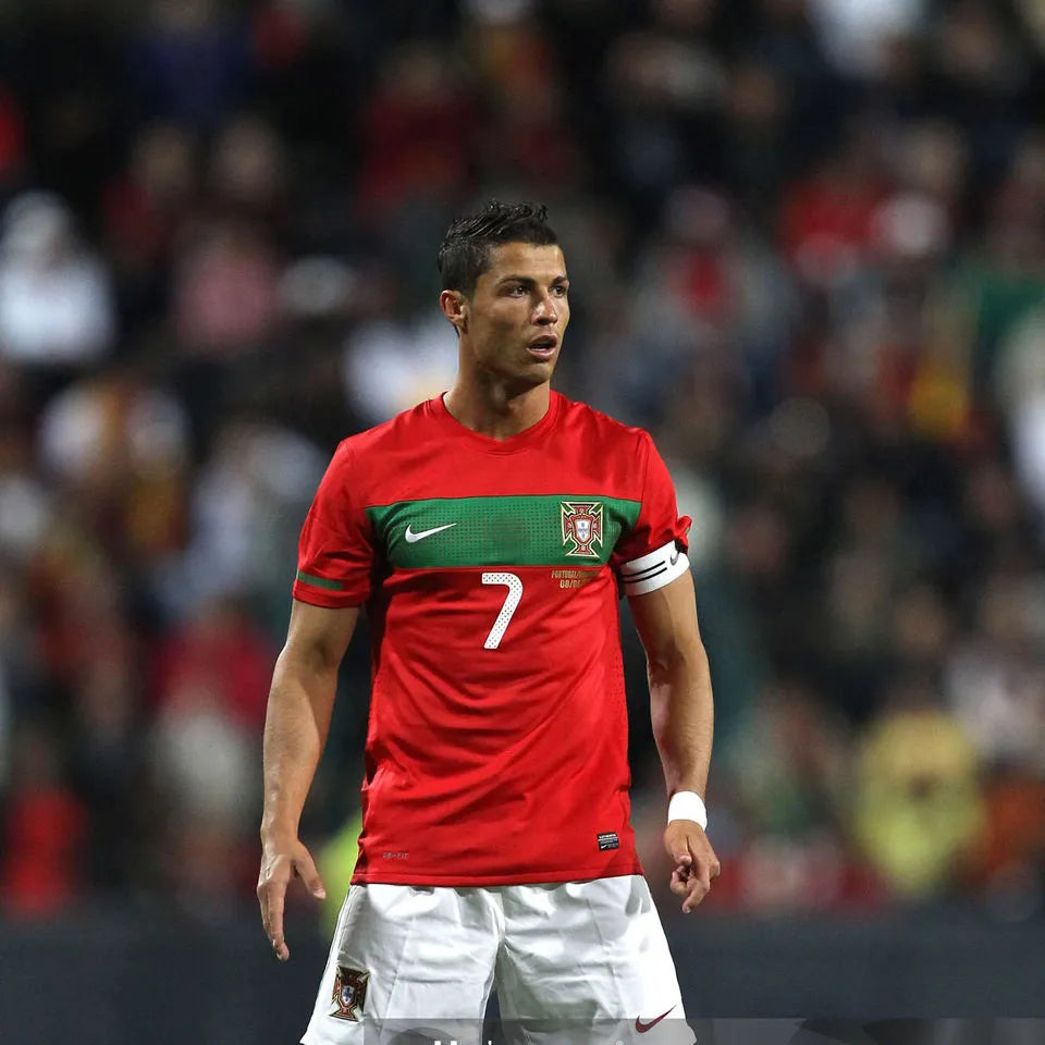 2010 Portugal Home Red Retro Player Version Soccer Jersey 球员版 Detail 4