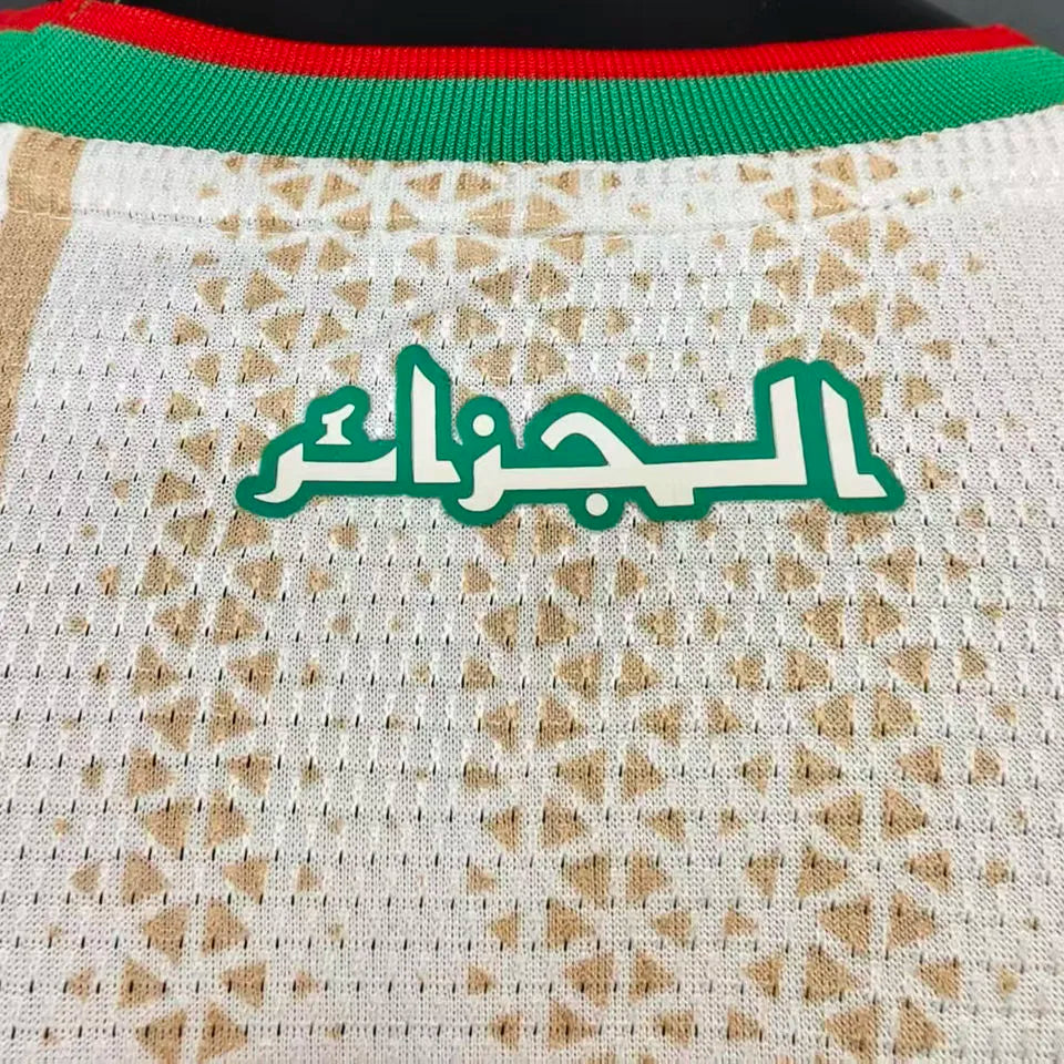2026/27 Algeria Home White Player Version Long Sleeve Soccer Jersey Detail 2