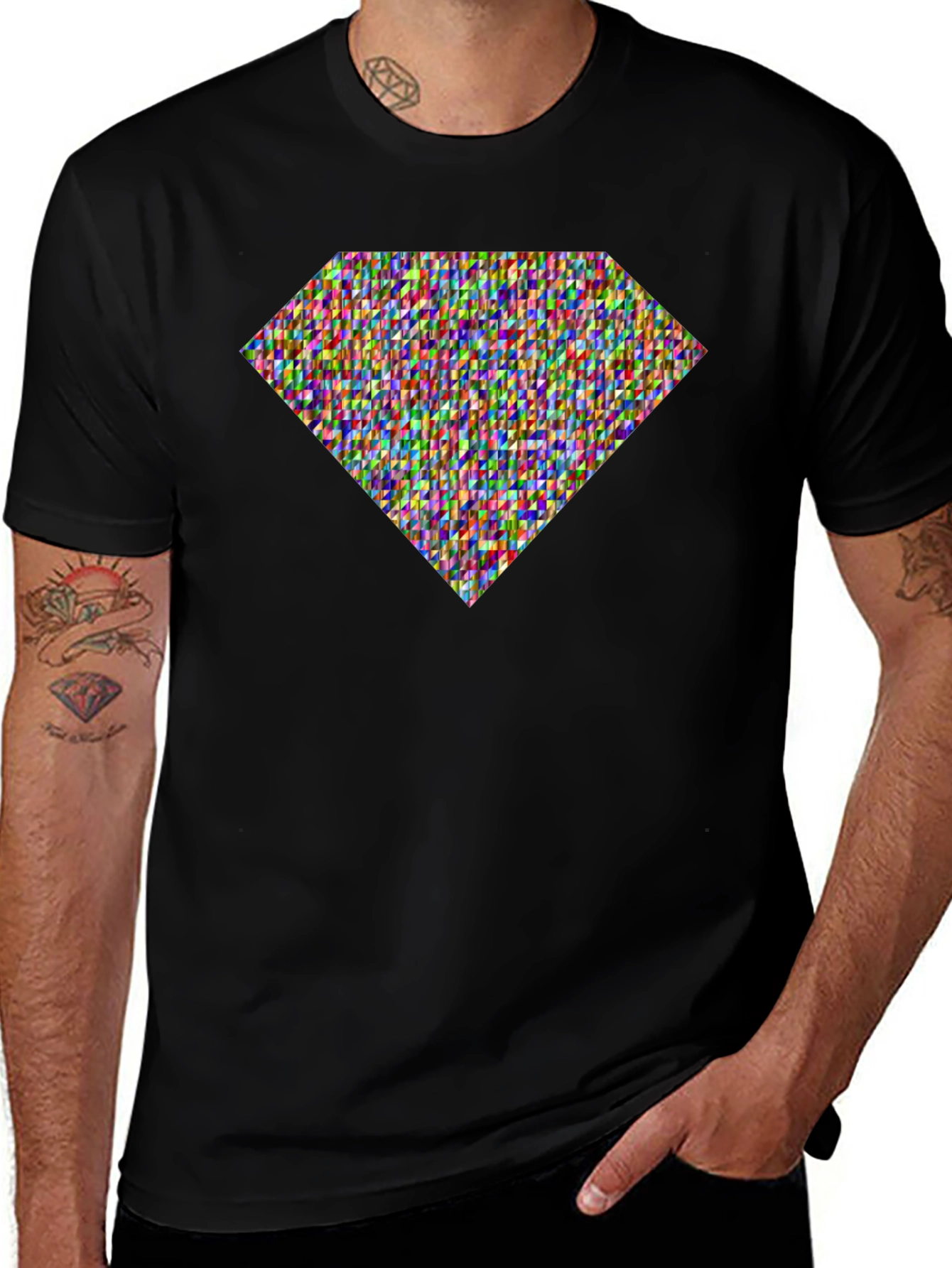 Diamond Pattern Tee - Stylish Graphic Print